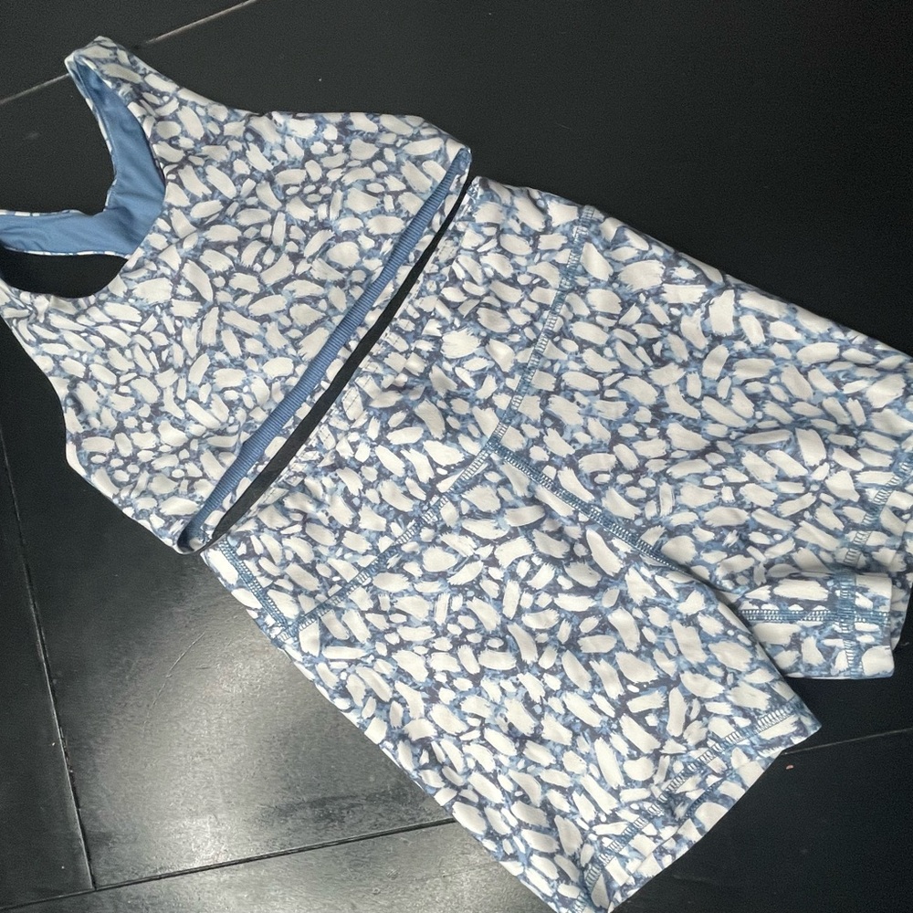 DSG Girls' 3" Momentum Shortie and sport top Activewear blue set size Large 14